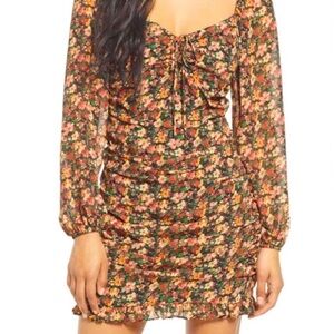 Floral Ruched Mini Dress - size medium